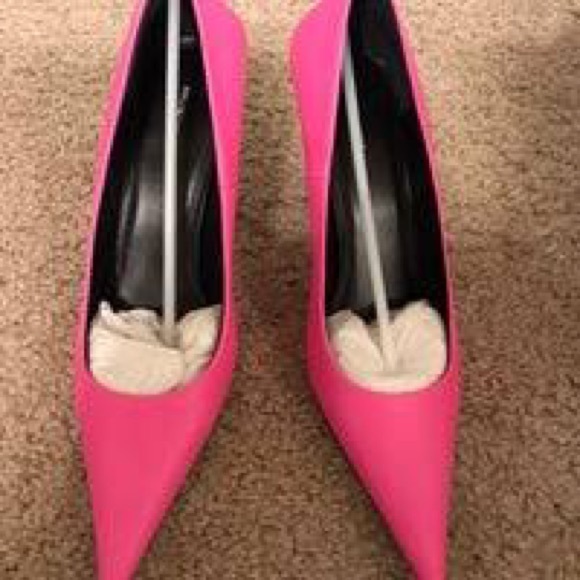 ZARA SATIN EFFECT POINTED TOE HEELS - fuchsia - Picture 17 of 17